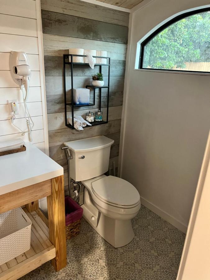 Maria'S Tiny Barn Guest House โฮมสเตด ภายนอก รูปภาพ