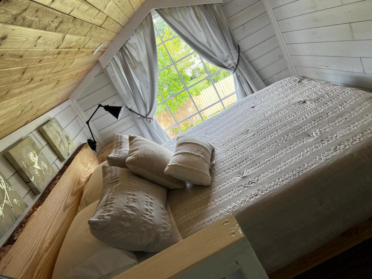 Maria'S Tiny Barn Guest House โฮมสเตด ภายนอก รูปภาพ